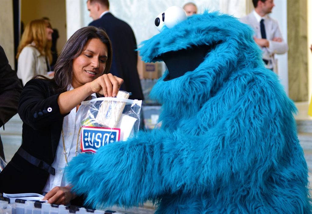 22.04.coconut-gabbard-and-cookie-monster-courtesy-defense-department-1-1024x704.jpg